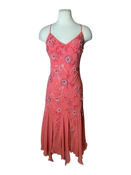 Sue Wong Dresses & Skirts - Y2K Sue Wong Silk Crochet Beaded Applique Handkerchief Pink Midi Dress Size 6